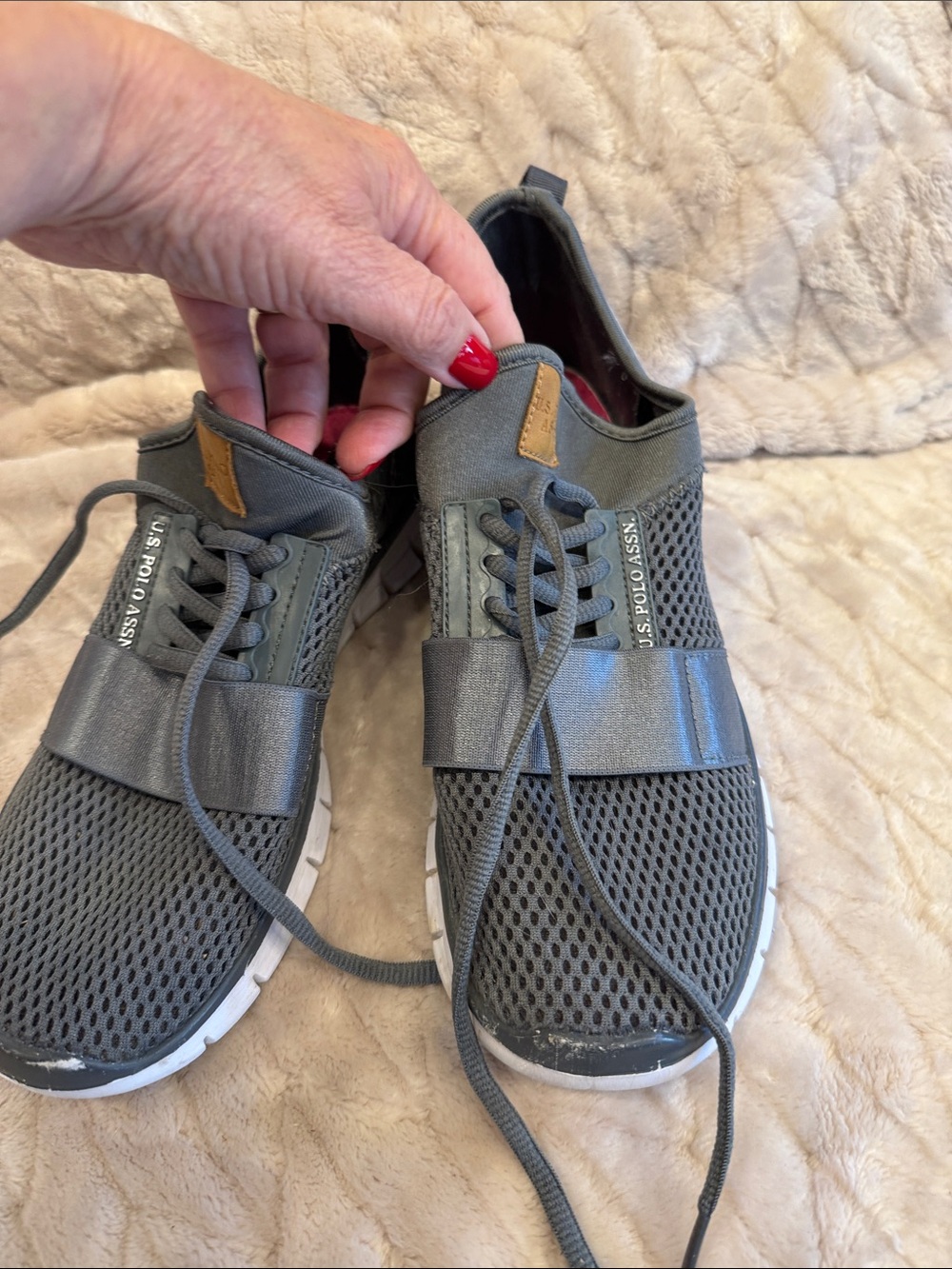 U.S. Polo Assn. Women’s Gray Mesh Athletic Sneaker with Elastic Strap